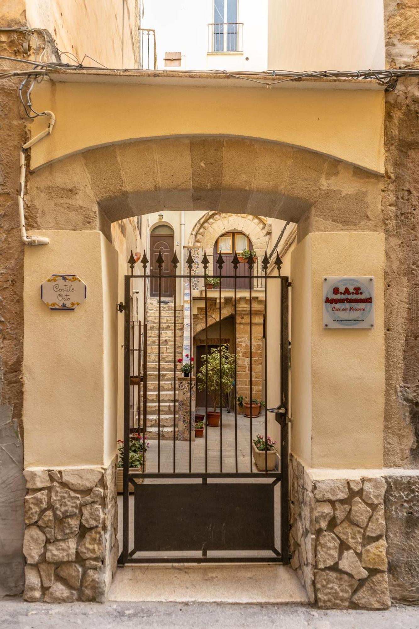 Antico Portale Apartment Trapani Luaran gambar